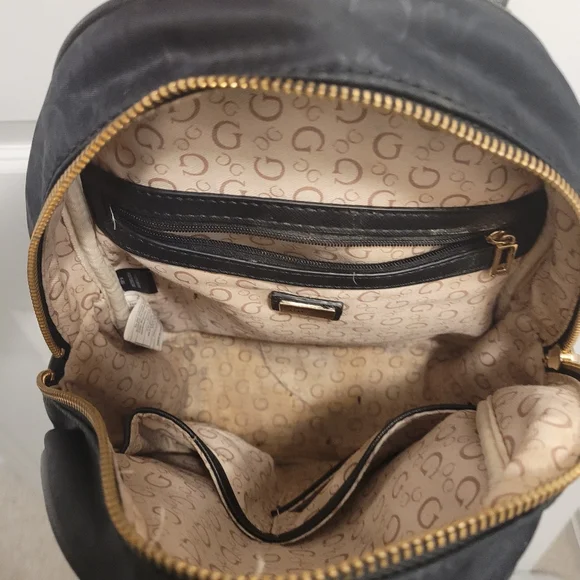 GUESS Black Backpack - Picture 2 of 3
